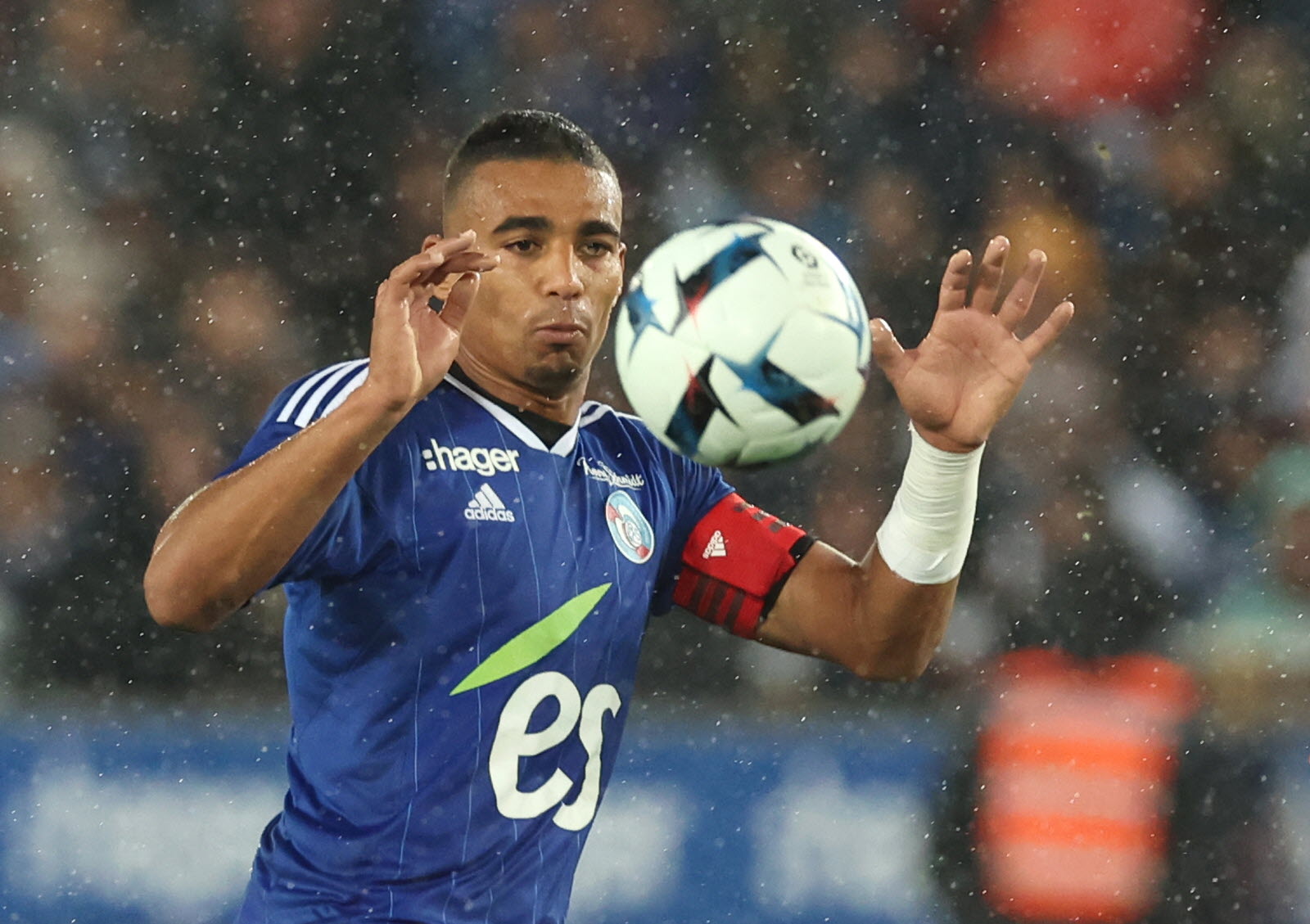 开云首页体验包含法甲今夜再迎强敌,达拉斯独行侠强势反弹,主帅态度:话题不断,球队文化再被提及的词条