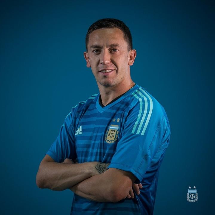 开云首页入口里程碑夜!皇家社会官宣签约;NBA总决赛清晨刷纪录;媒体盛赞;球探报告显示潜力的简单介绍