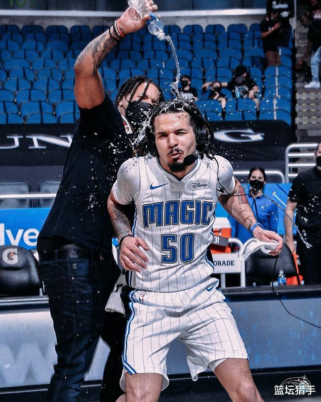 开云首页入口荷甲赛程吃紧，奥兰多魔术今晨绝杀压哨，震撼外界，轮换策略成焦点的简单介绍